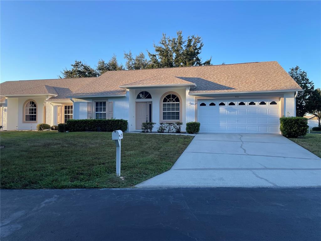 9311 VILLA ENTRADA