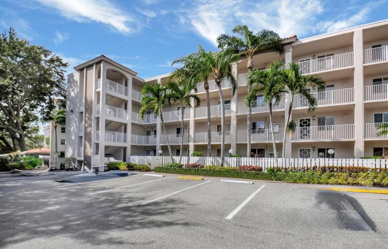 14095 Royal Vista Drive # 203, Delray Beach FL 33484