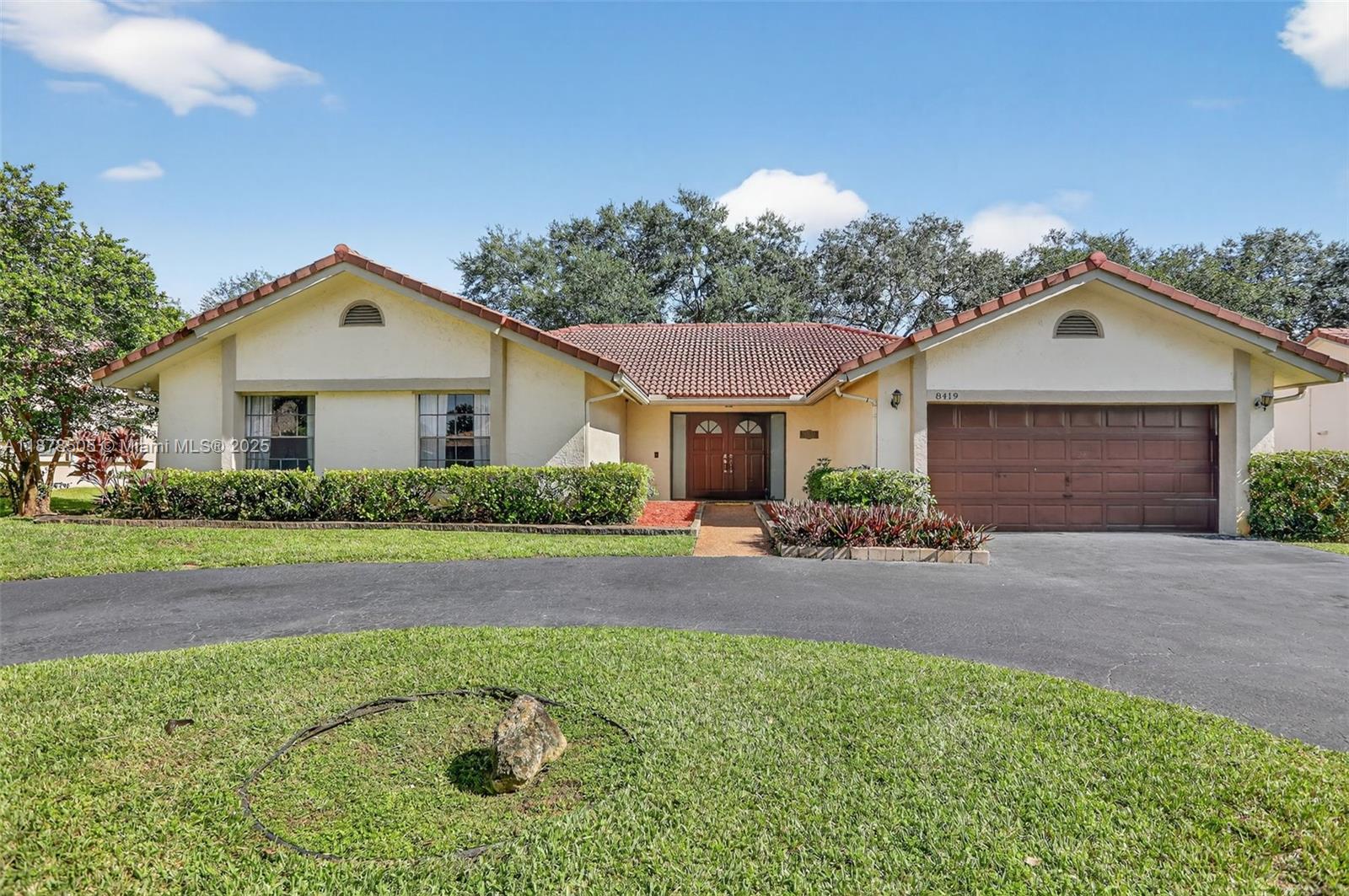 8419 NW 55th Ct, Coral Springs FL 33067