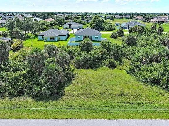 148 SPRING DRIVE, ROTONDA WEST, FL — photo 2 of 18