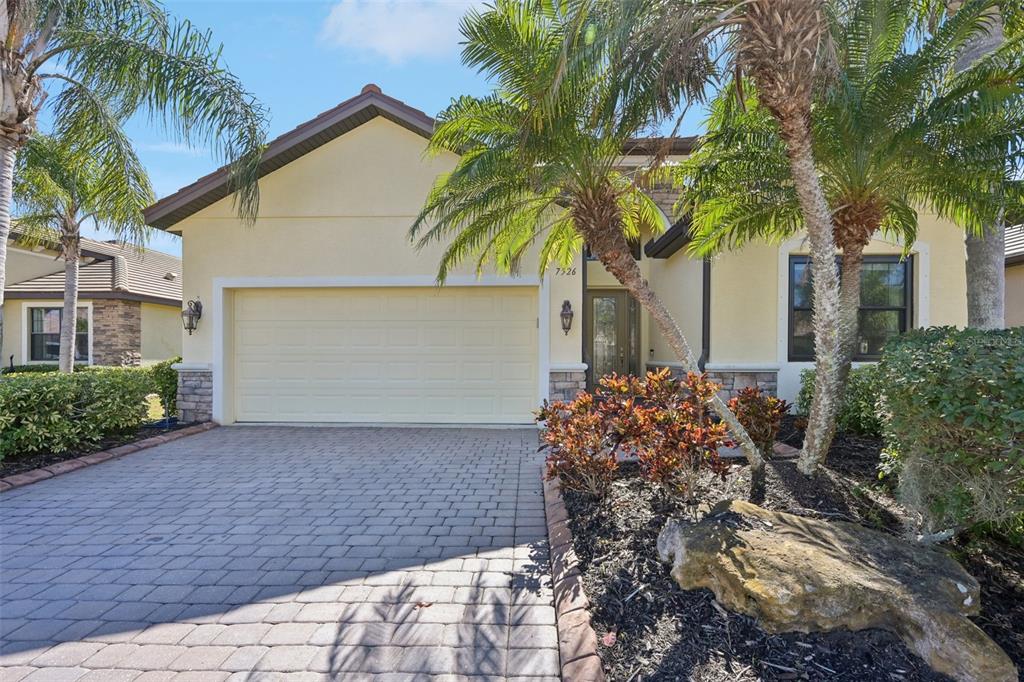 7526 RIO BELLA PLACE, BRADENTON, FL — photo 3 of 30