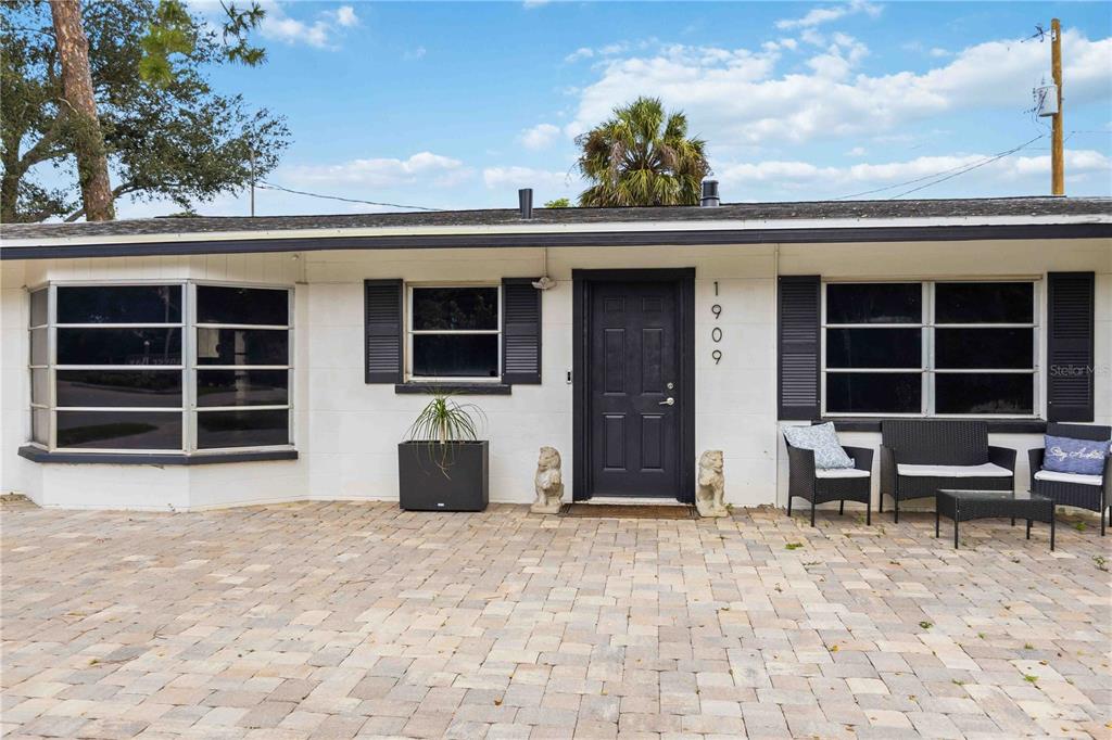 1909 BUCCANEER DRIVE, SARASOTA, FL — photo 3 of 30