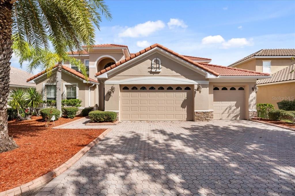 2651 LOOKOUT LANE
