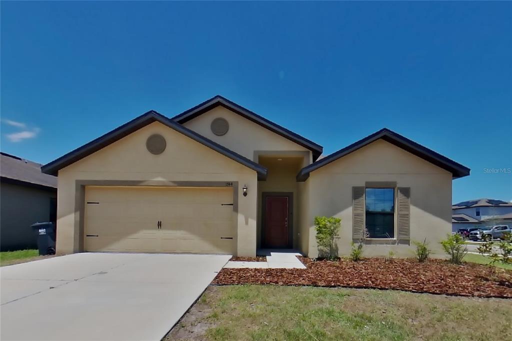 1744 CHATHAM GREEN CIRCLE