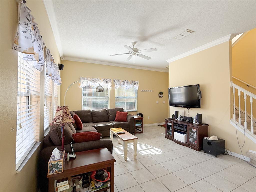 8535 BAY LILLY LOOP, KISSIMMEE, FL — photo 5 of 30