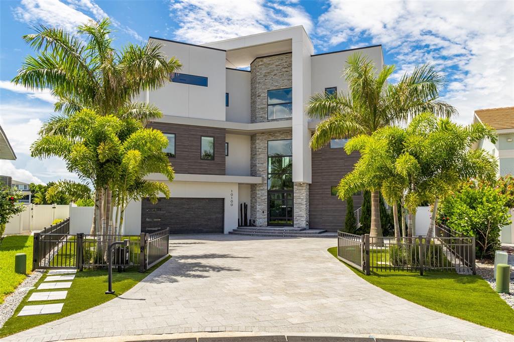 10100 TARPON DRIVE