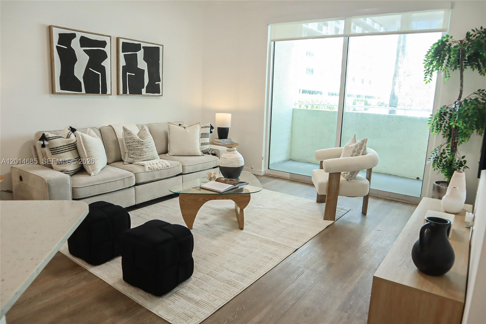 9172 Collins Ave # 212, Surfside FL 33154