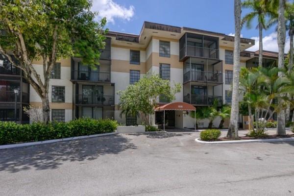 5530 NW 44th Street # 211c, Lauderhill FL 33319