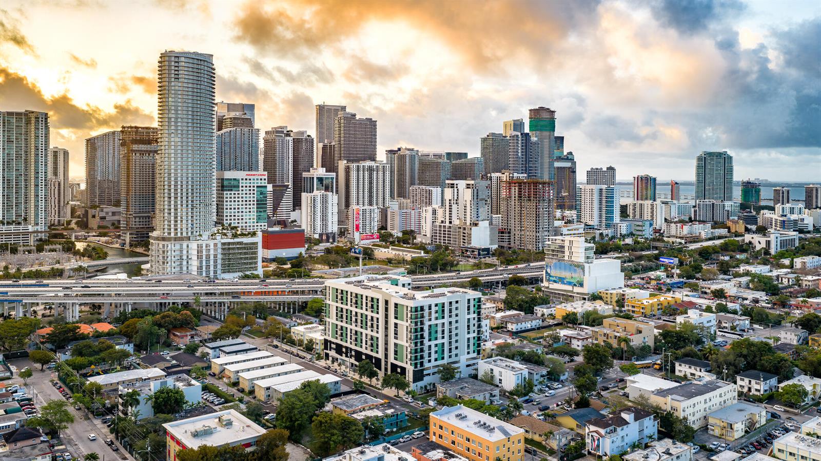 450 SW 5th Street # 515, Miami FL 33130