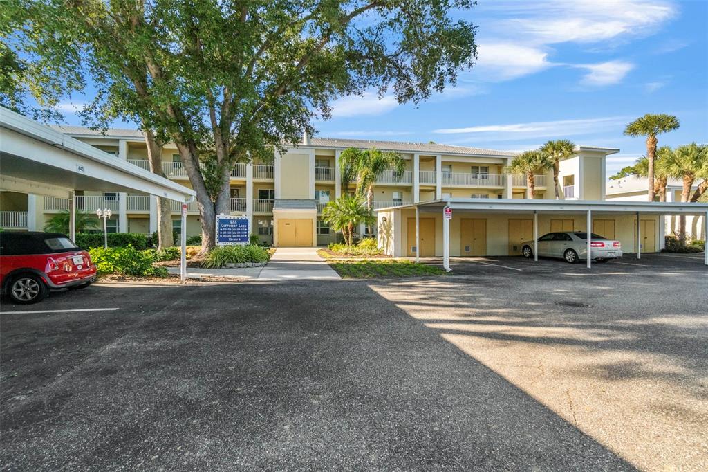 433 CERROMAR LANE UNIT 441