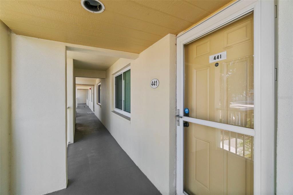433 CERROMAR LANE UNIT 441, VENICE, FL — photo 2 of 30