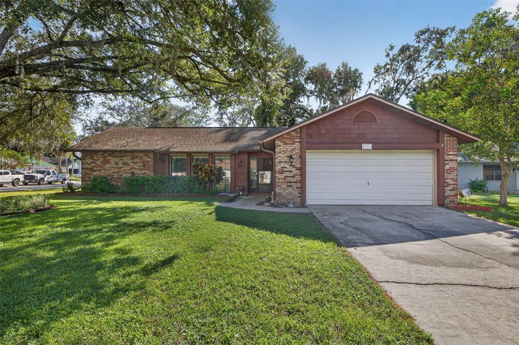 2753 OAK BEND COURT