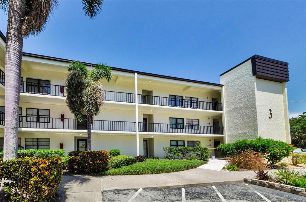 14130 ROSEMARY LANE UNIT 3306