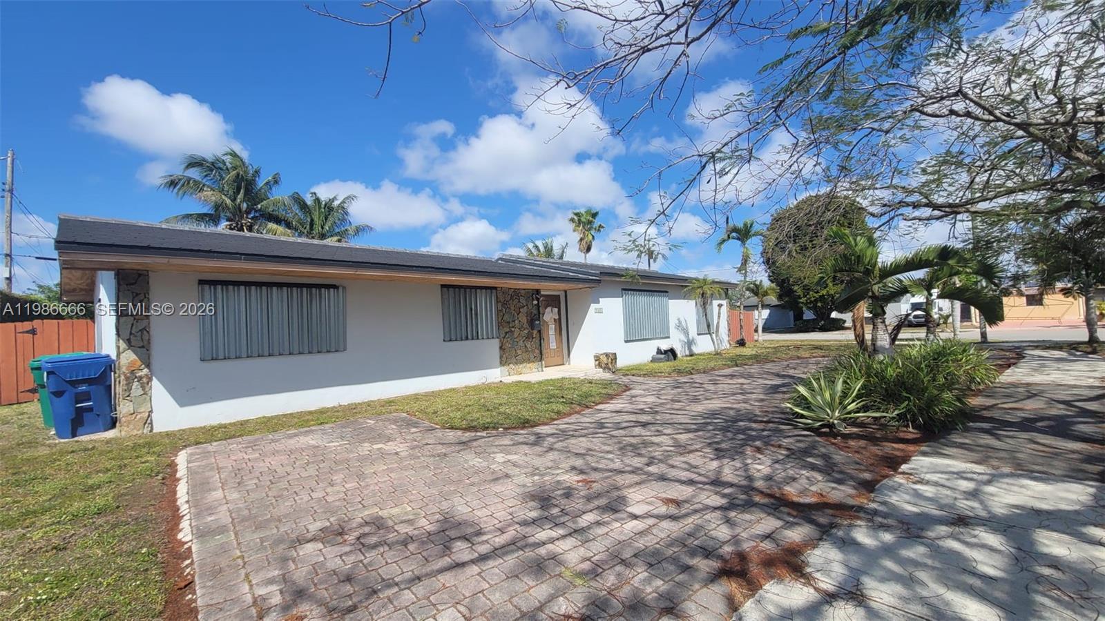 9961 SW 13th Ter, Miami FL 33174
