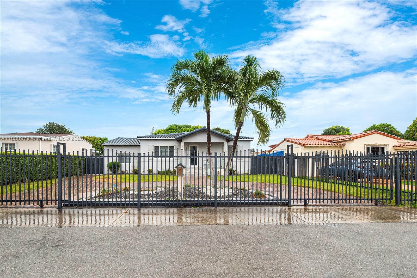 941 NW 40th Ave, Miami FL 33126