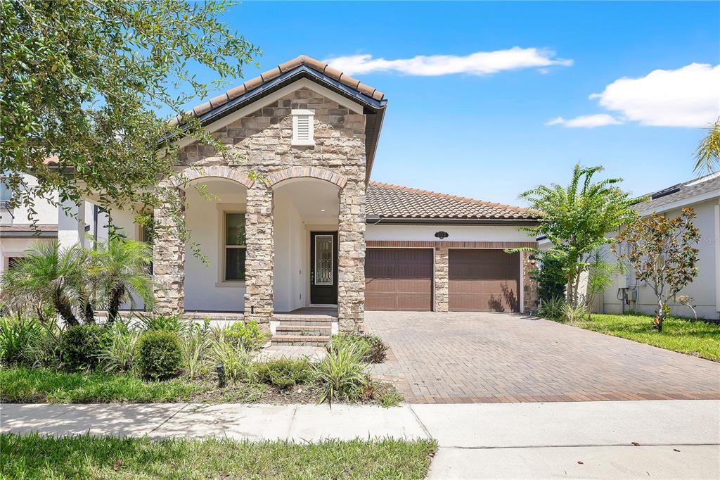 8318 VIVARO ISLE WAY