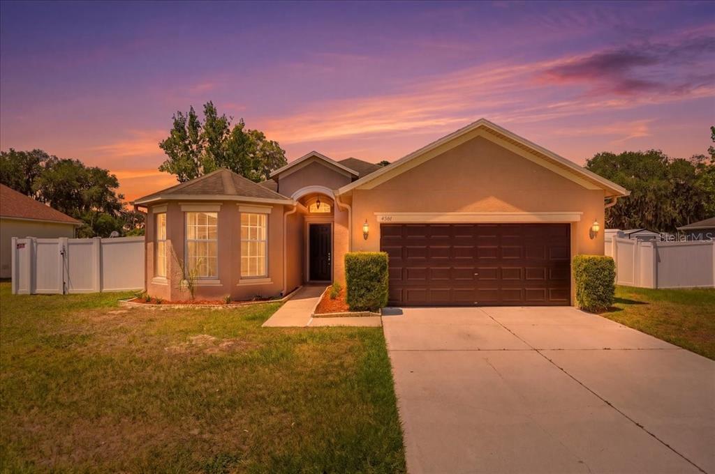 4661 HICKORY STREAM LANE