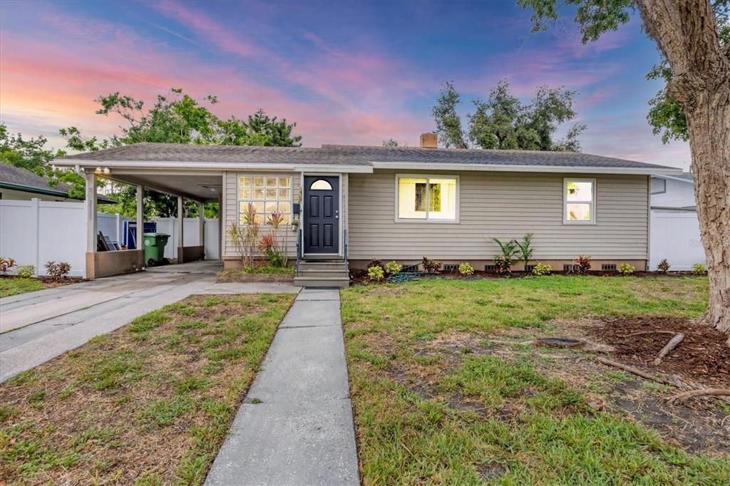 2105 19TH STREET W