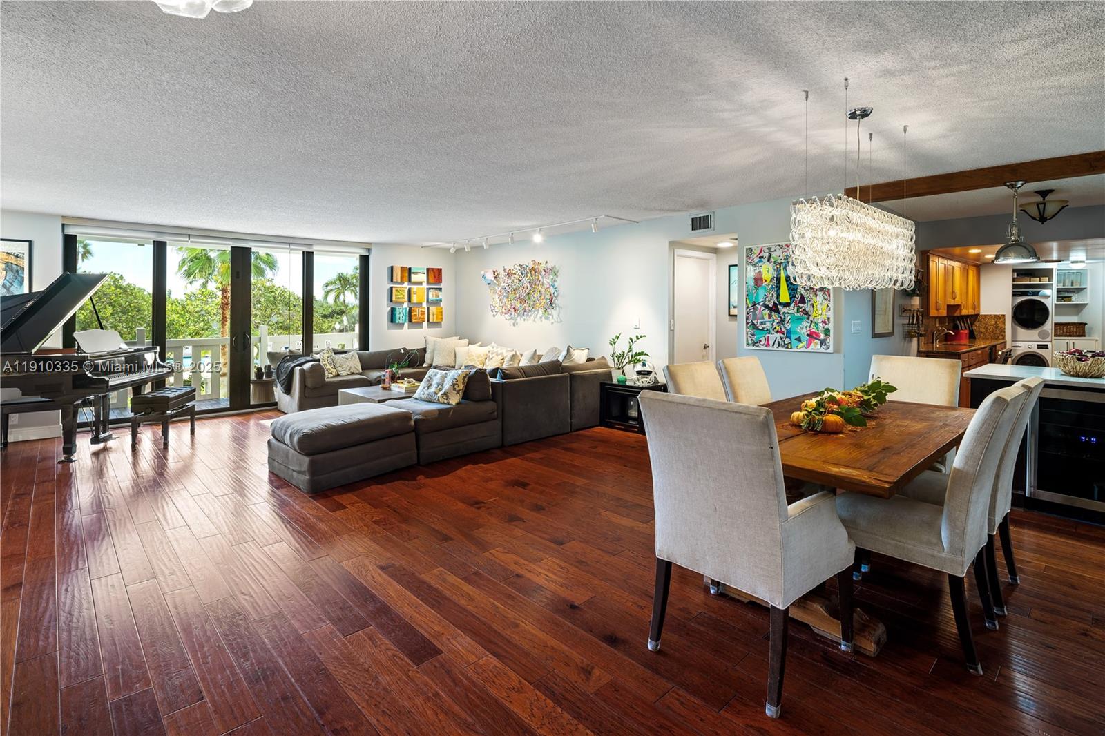 1111 Crandon Blvd # C205, Key Biscayne FL 33149