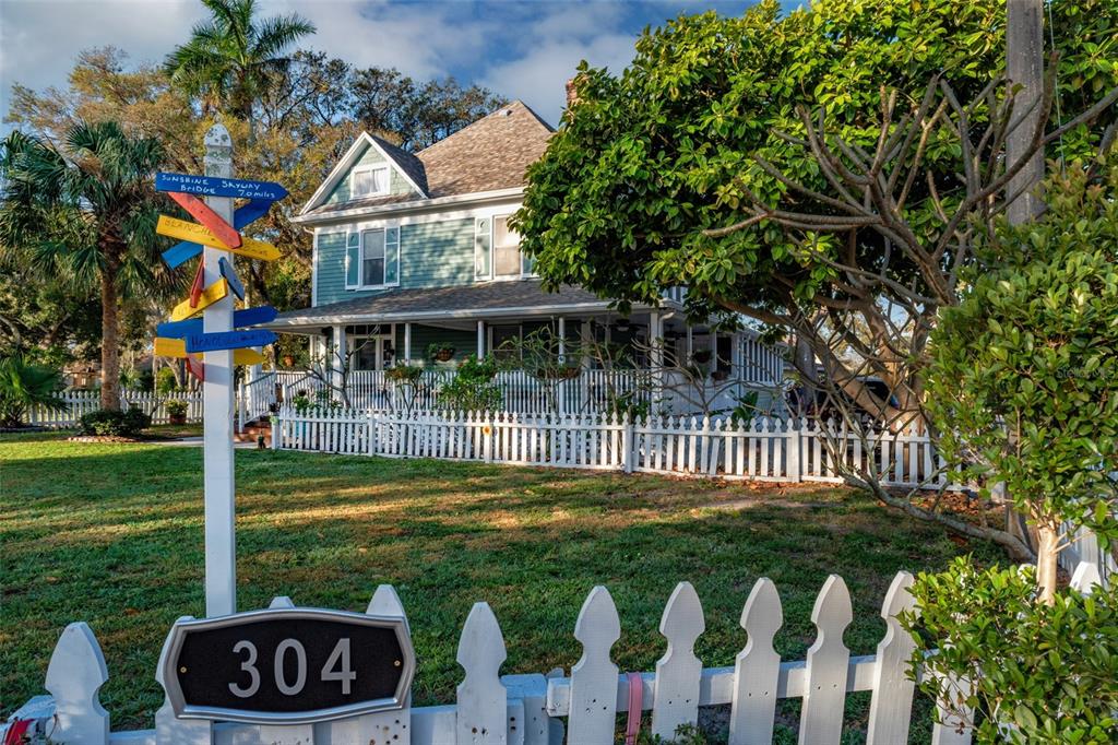 304 15TH STREET W, BRADENTON, FL — photo 5 of 30