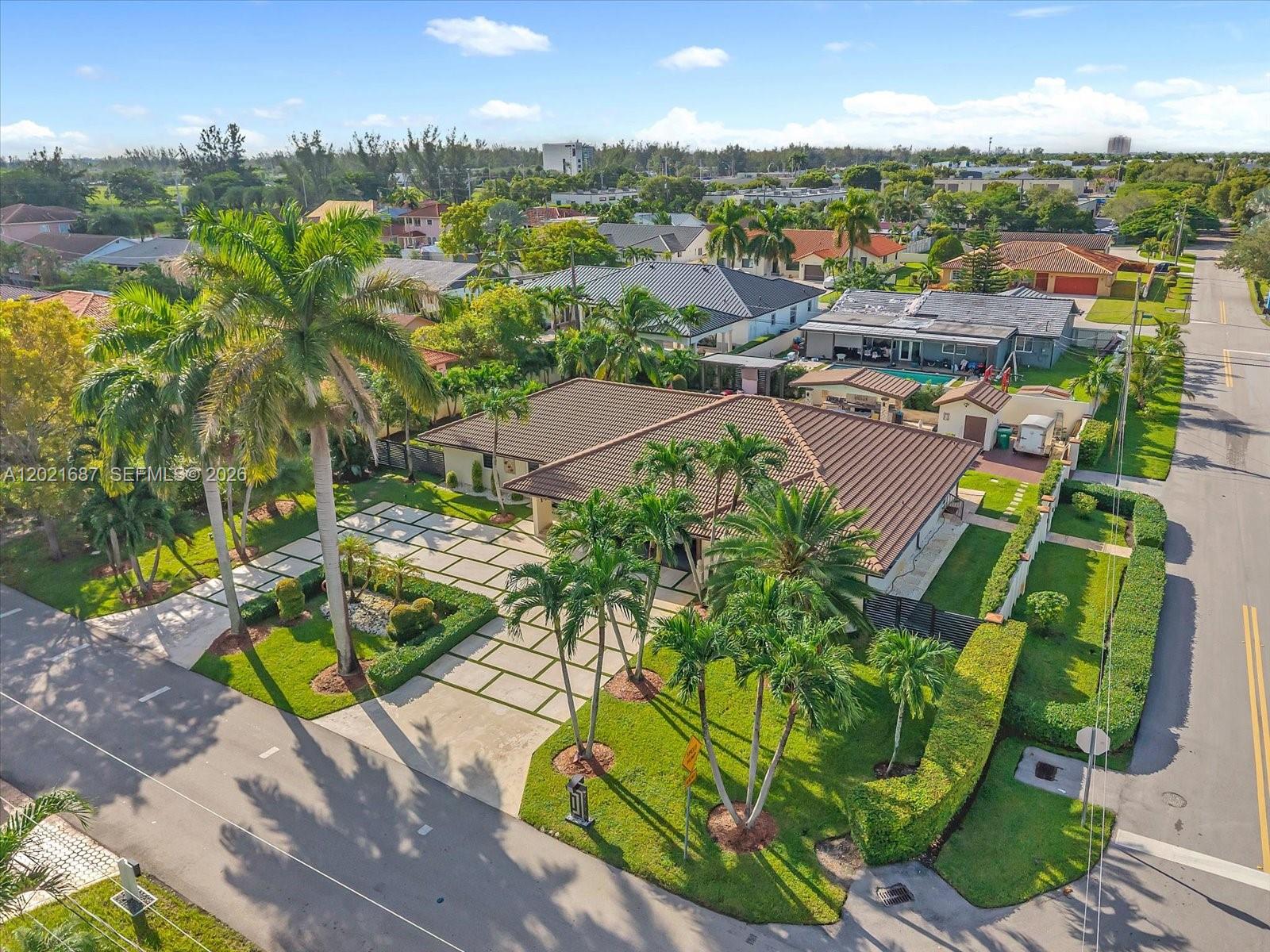 9796 NW 28th Ter, Doral FL 33172