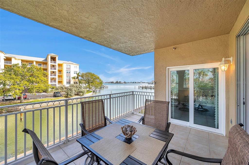 399 150TH UNIT 101, MADEIRA BEACH, FL — photo 3 of 30
