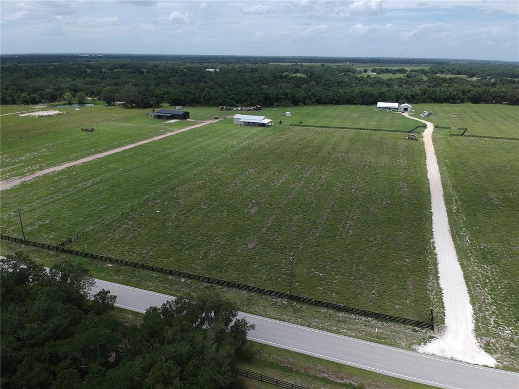 5081 SE CREEKSIDE LANE