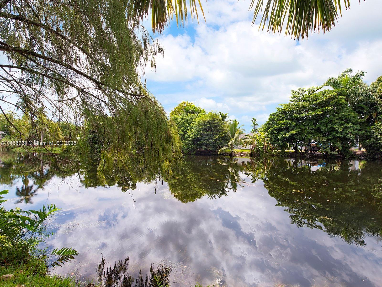 BISCAYNE PARK, FL — photo 4 of 6