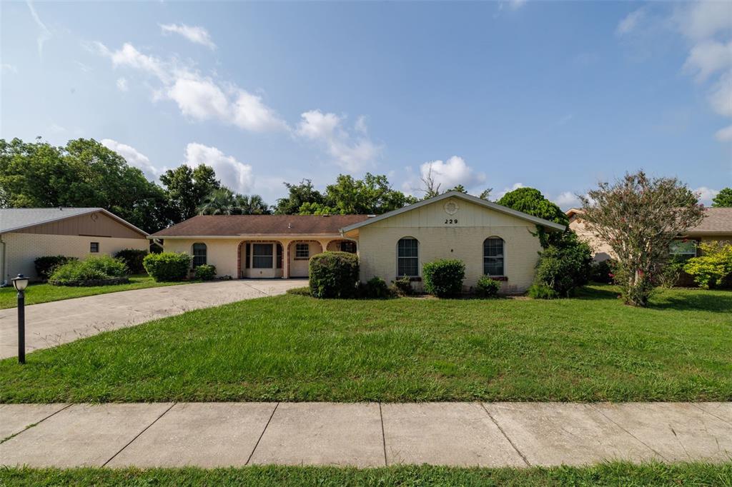 229 GEORGETOWNE BOULEVARD, DAYTONA BEACH, FL — photo 2 of 29