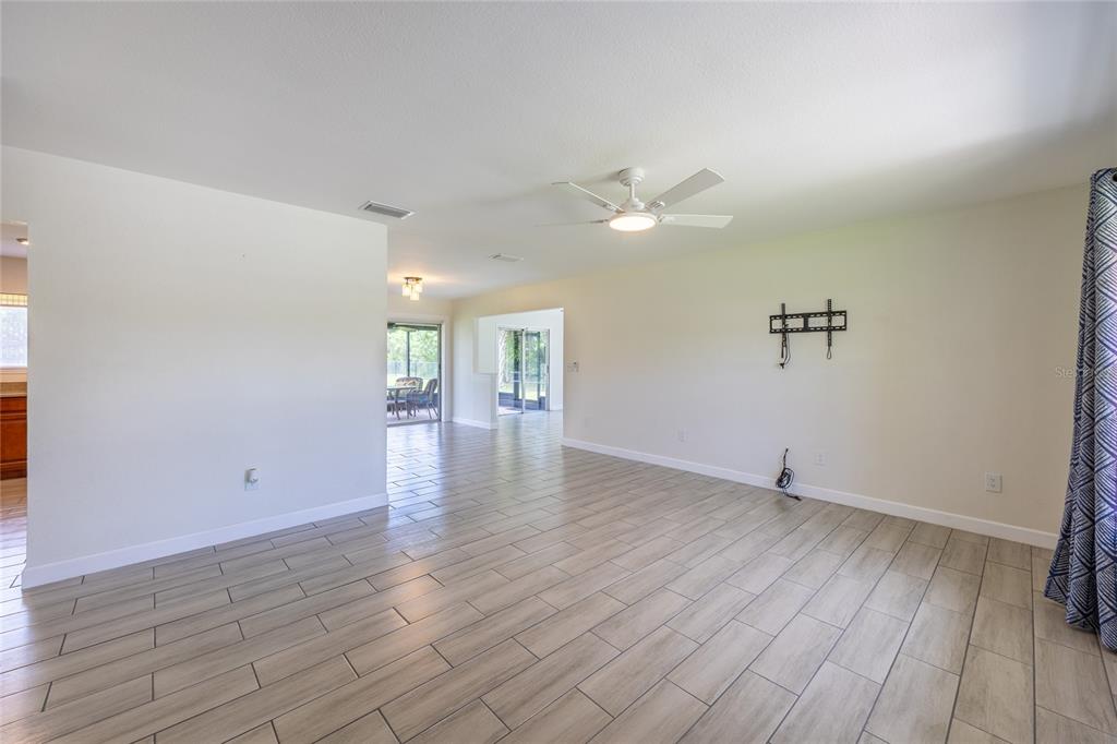 2016 PELLAM BOULEVARD, PORT CHARLOTTE, FL — photo 5 of 30