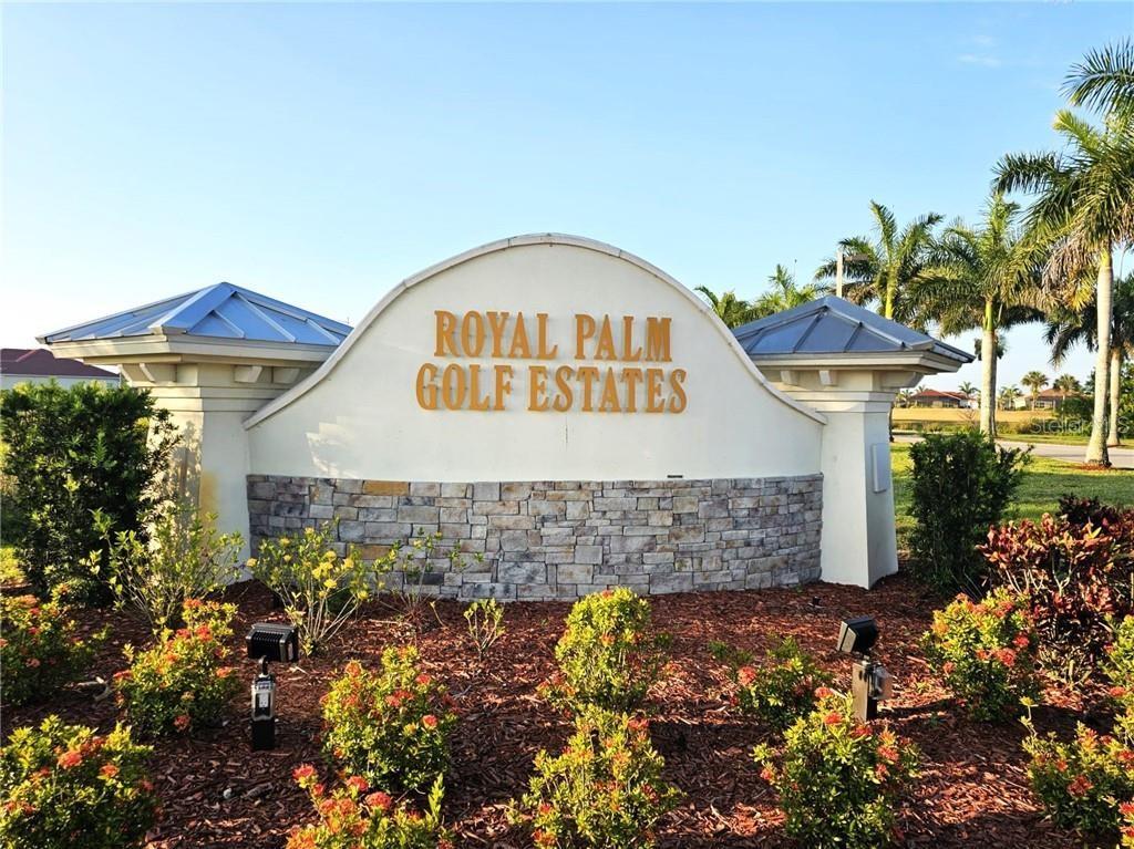 18001 BLUEWATER DRIVE, NAPLES, FL — photo 3 of 20