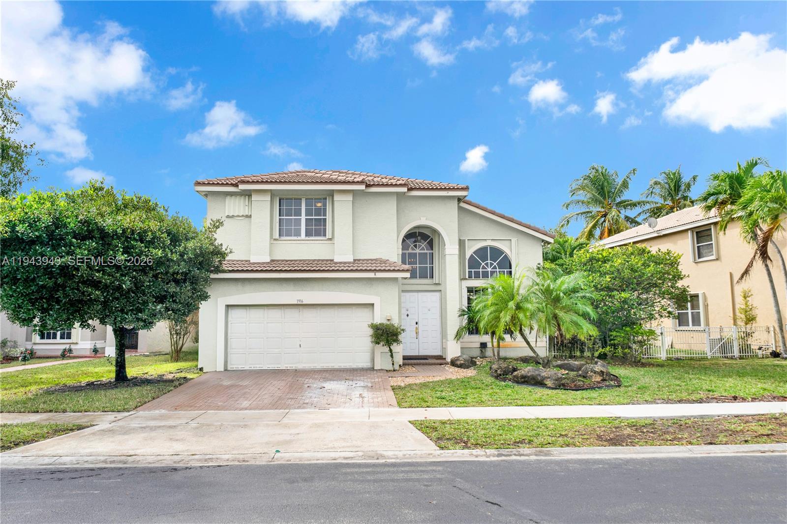 1916 SW 163rd Ave, Miramar FL 33027