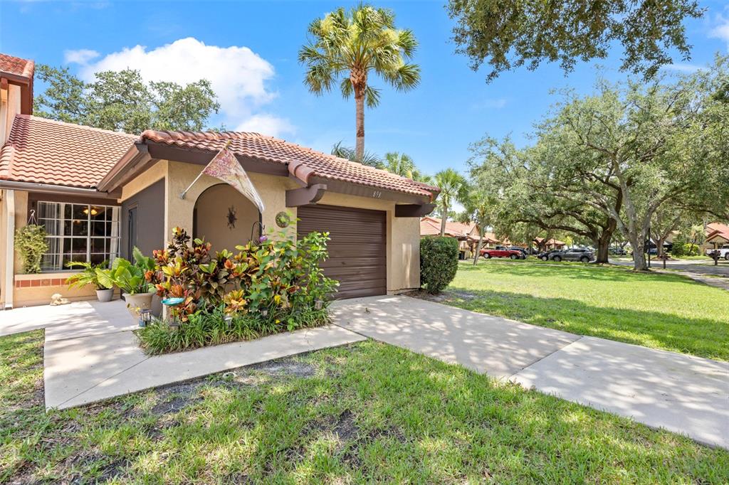 898 BROW COURT NE, PALM BAY, FL — photo 3 of 30