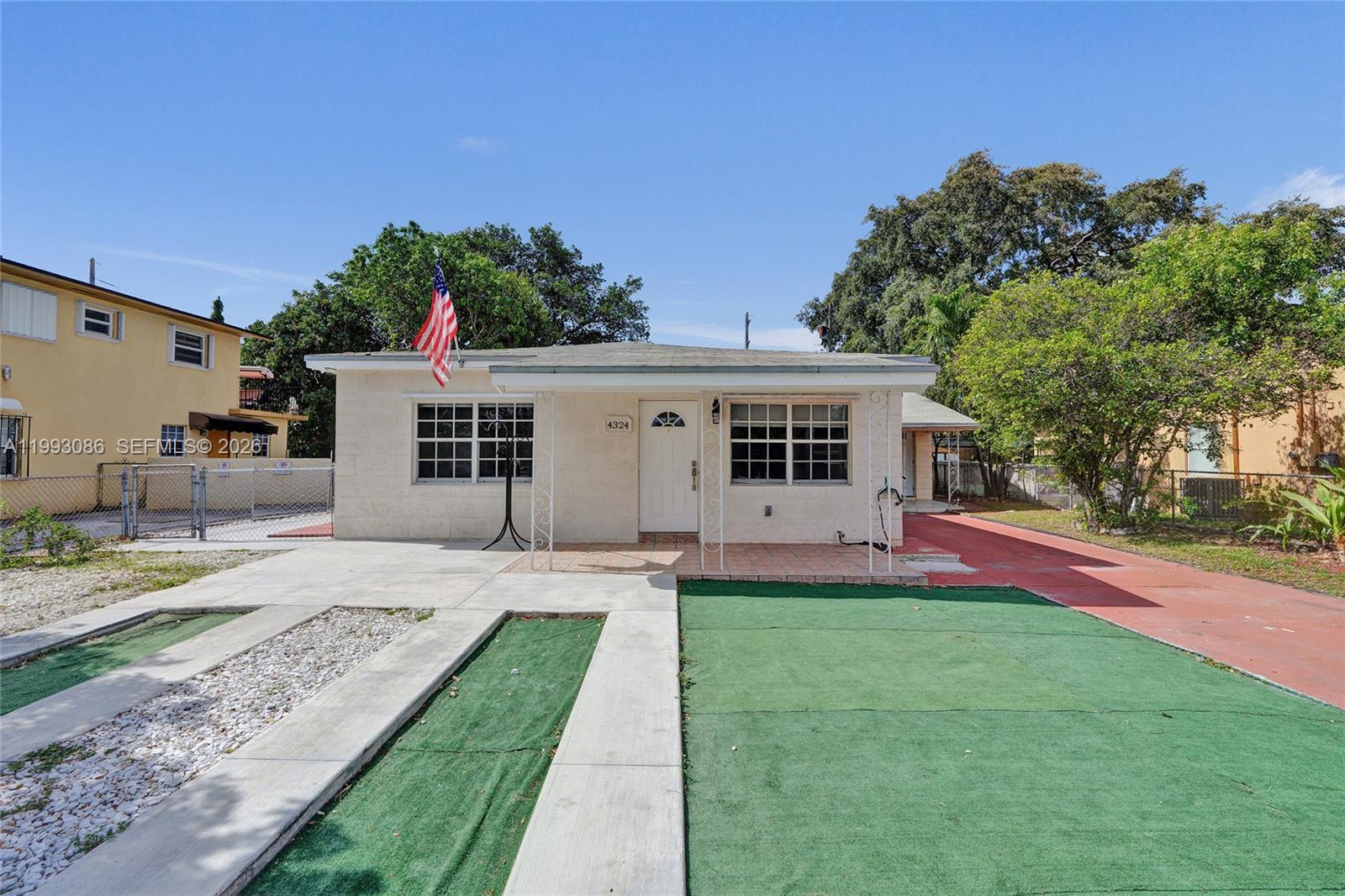 4326 NW 4th St, Miami FL 33126