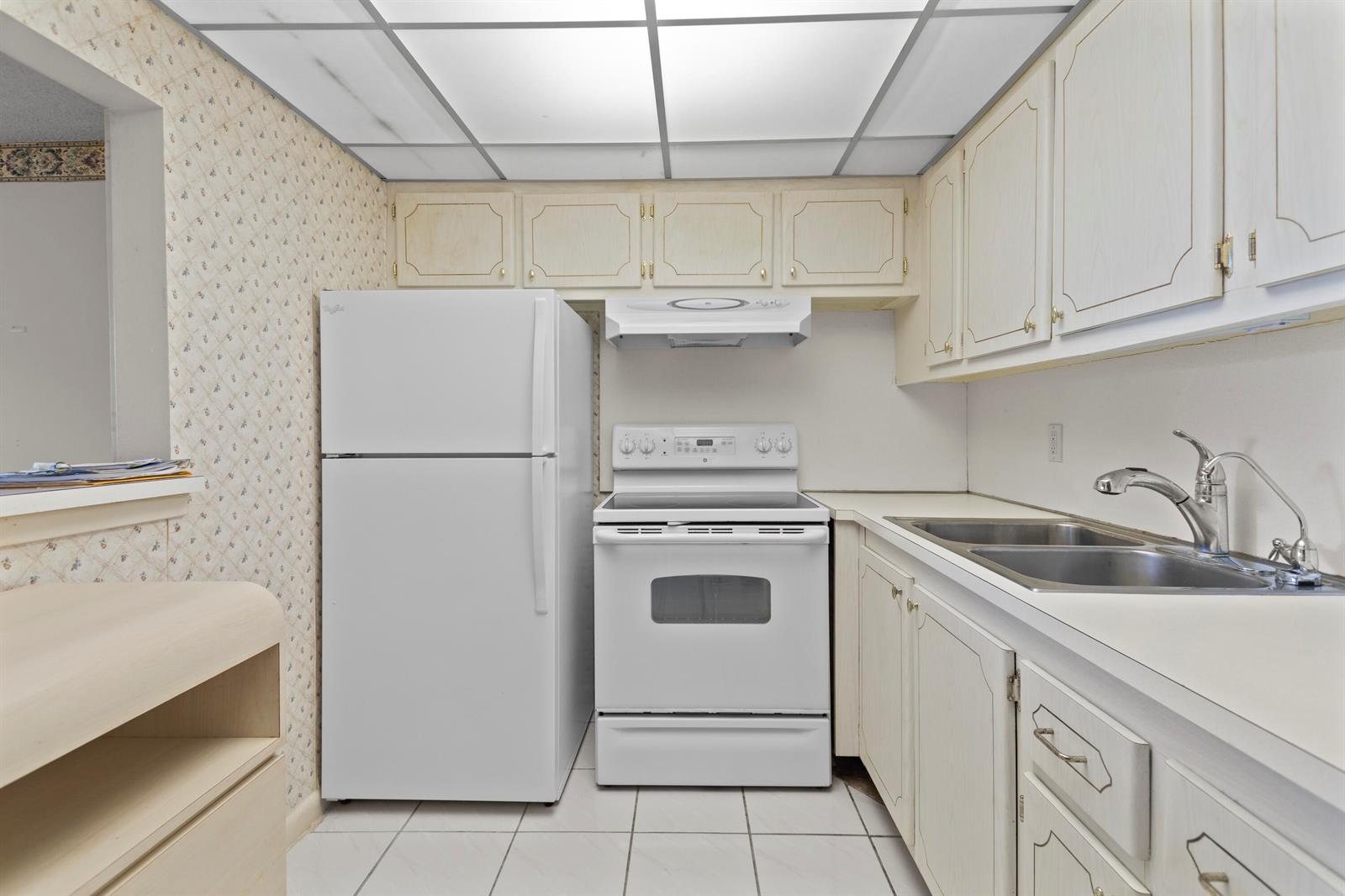 270 Farnham L # 270, Deerfield Beach FL 33442