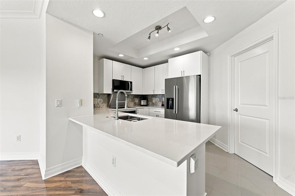 1209 E CUMBERLAND AVENUE UNIT 608, TAMPA, FL — photo 5 of 30