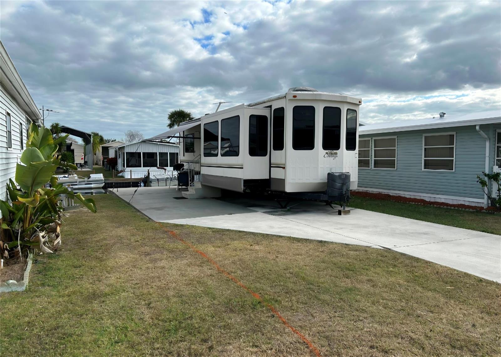 18 Shell Road, Okeechobee FL 34974, OKEECHOBEE, FL — photo 2 of 24