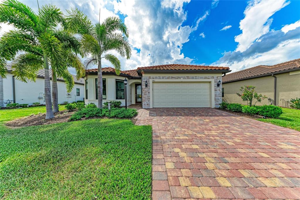 7412 SUMMERLAND COVE