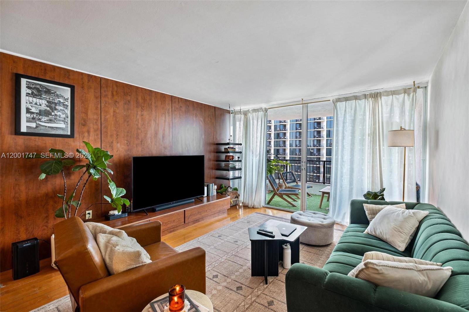 555 NE 15th St # 26F, Miami FL 33132