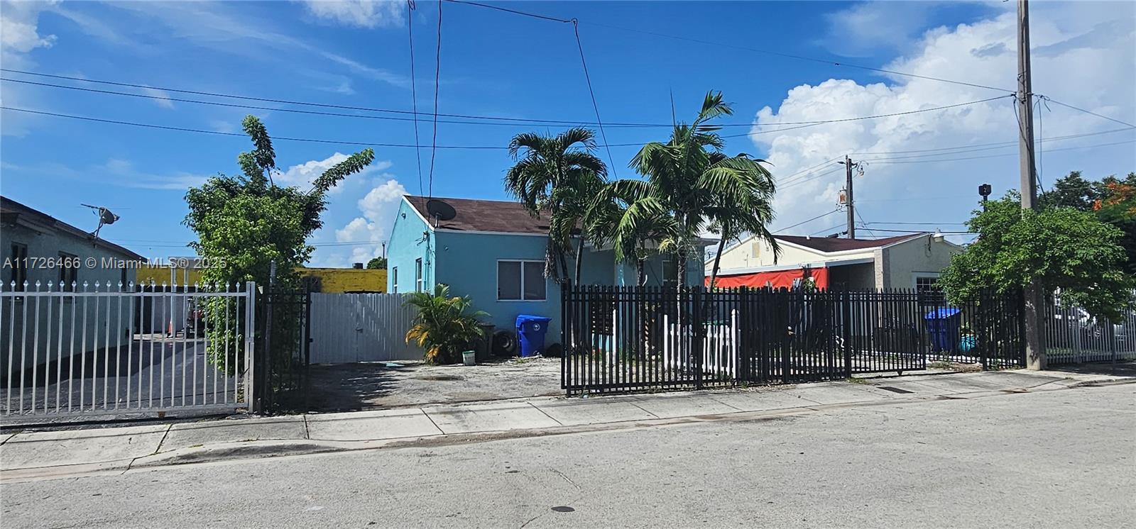 1884 NW 21st Ter, Miami FL 33142
