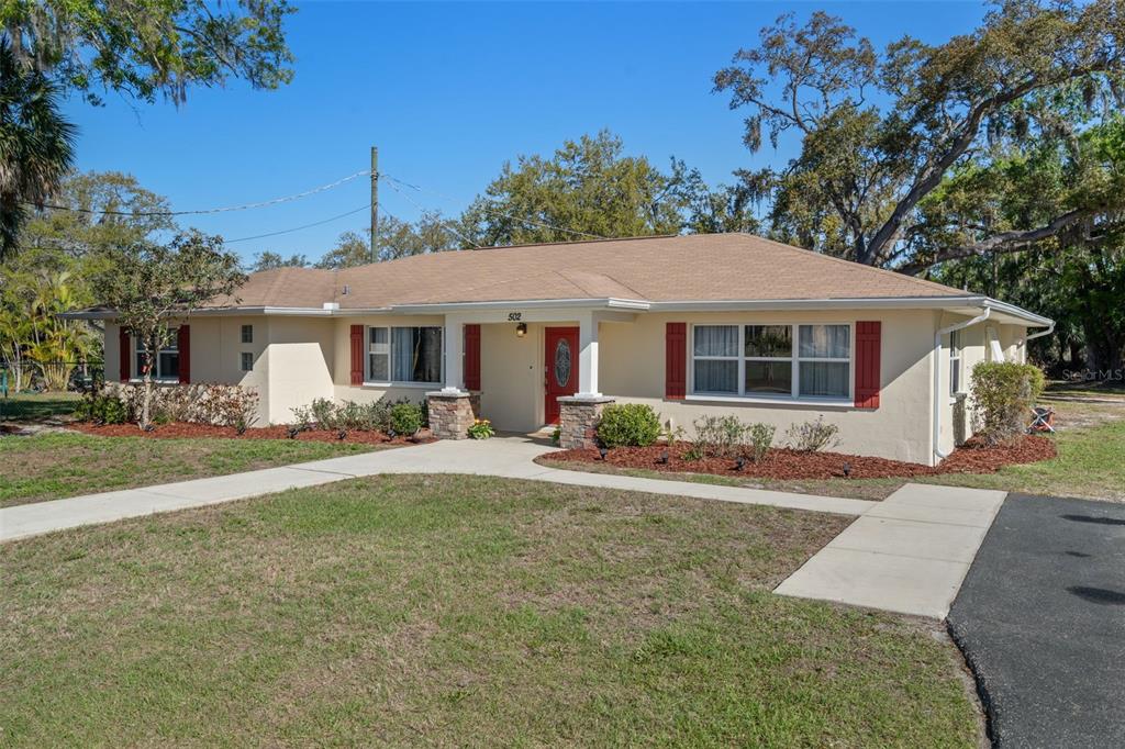 502 3RD AVENUE SE, RUSKIN, FL — photo 2 of 30