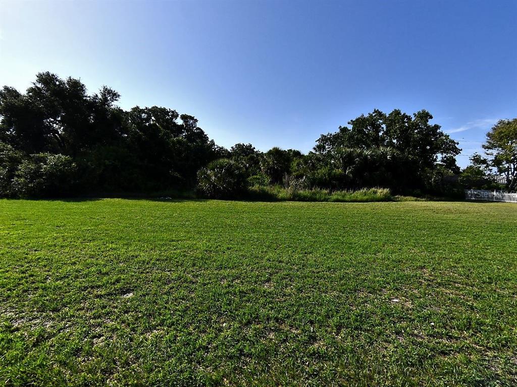 2099 S TAMIAMI TRAIL, OSPREY, FL — photo 4 of 16