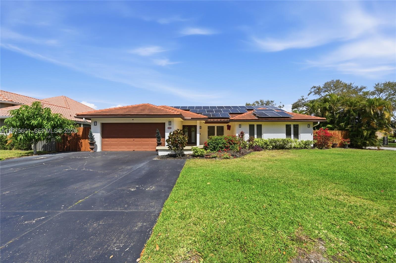 10003 NW 53rd Ct, Coral Springs FL 33076