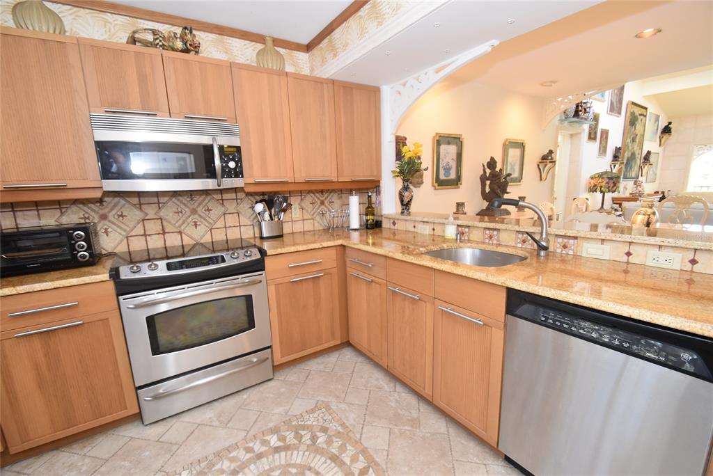 1633 BOATHOUSE CIRCLE UNIT HA231, SARASOTA, FL — photo 3 of 30