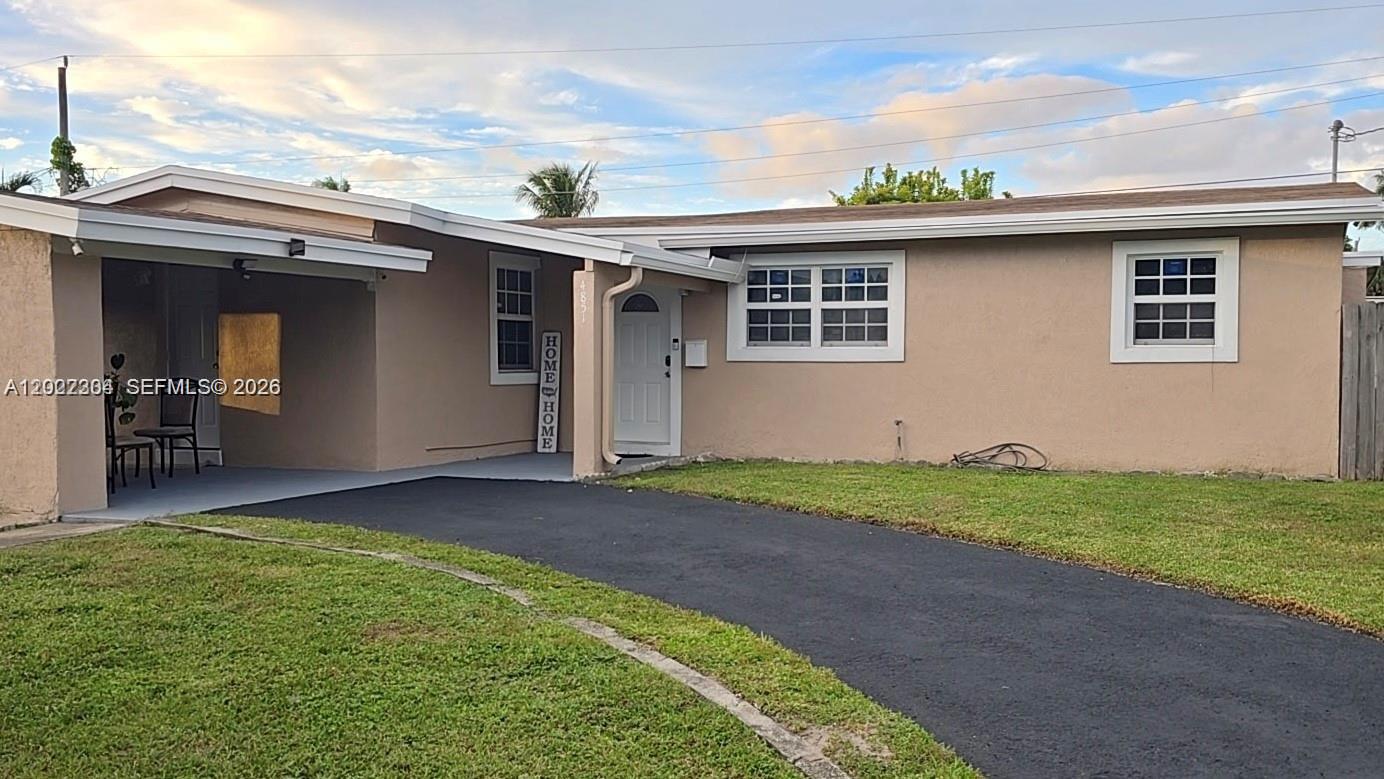 4851 NW 11th Ct, Lauderhill FL 33313