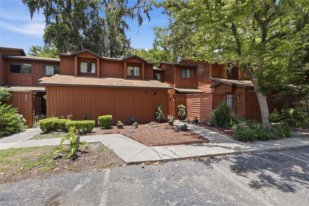 920 SW 55TH TERRACE
