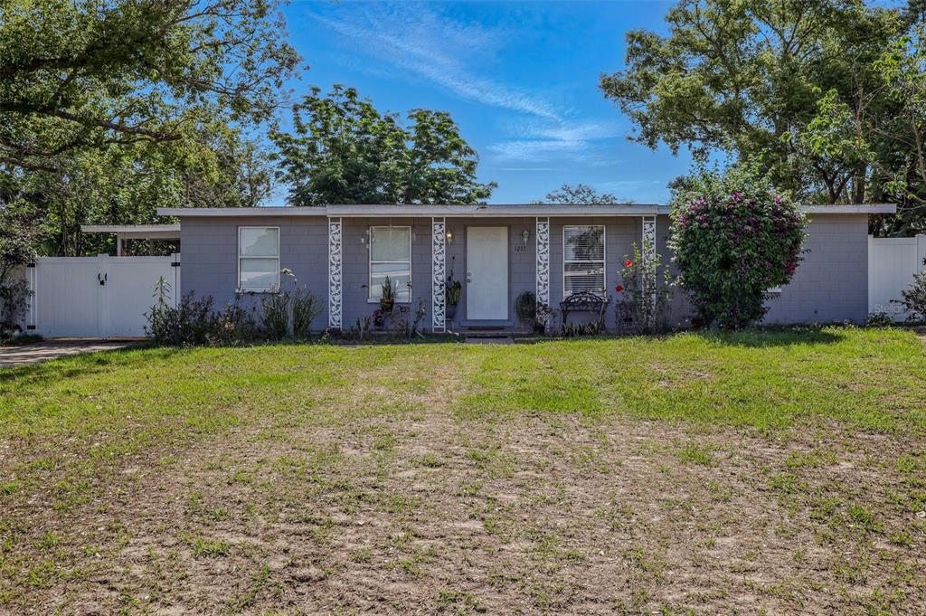 1211 E CAMELLIA DR. DR