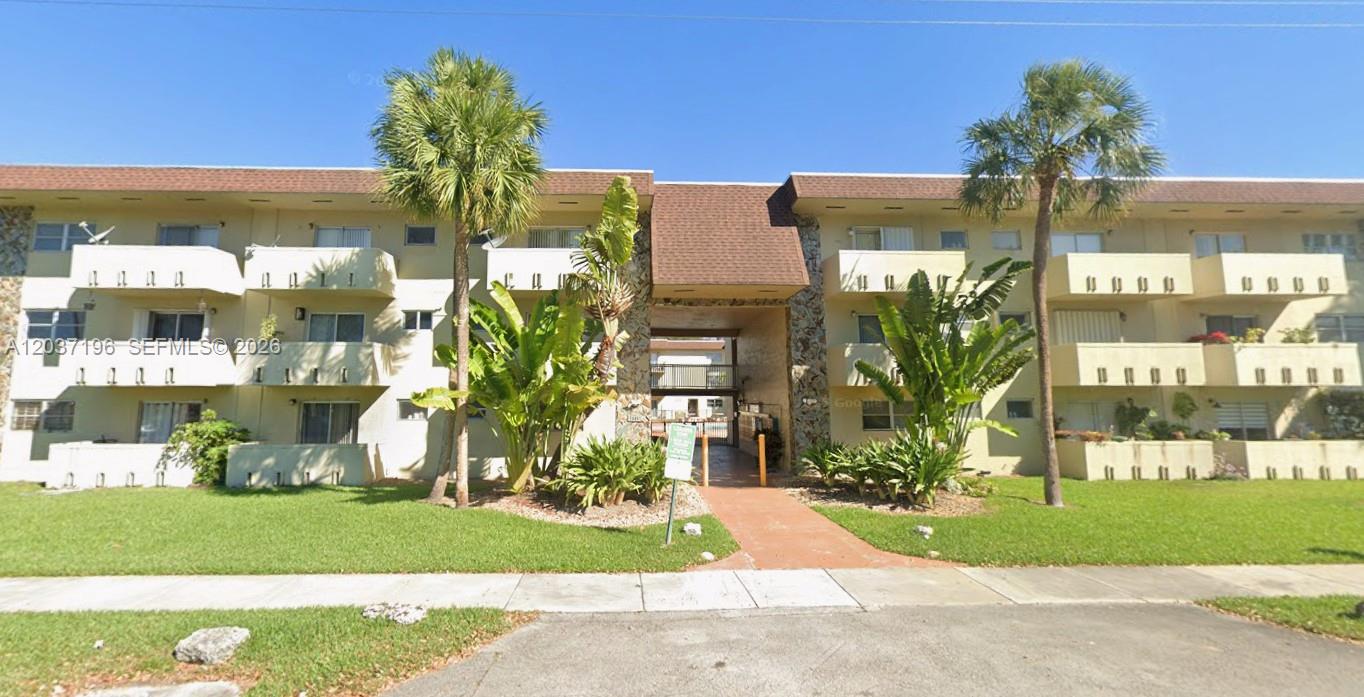 7505 SW 82nd St # 322, Miami FL 33143