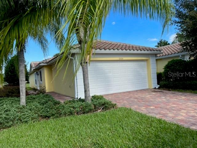 12120 TRIPLETAIL LANE
