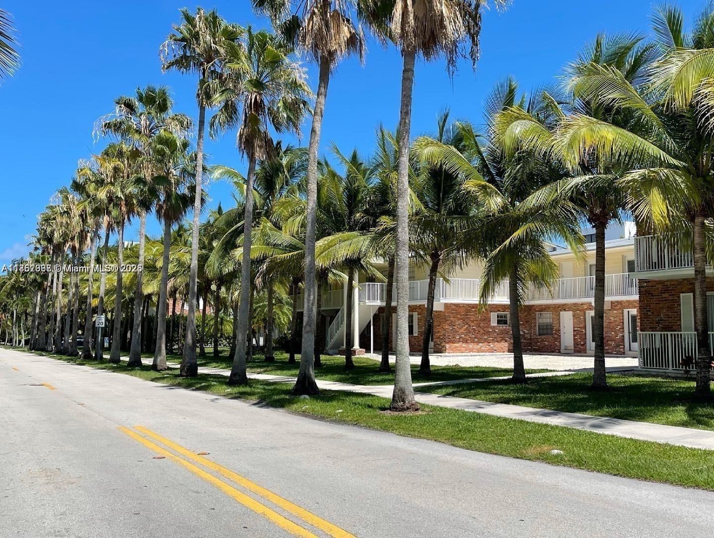100 Sunrise Dr # 6, Key Biscayne FL 33149